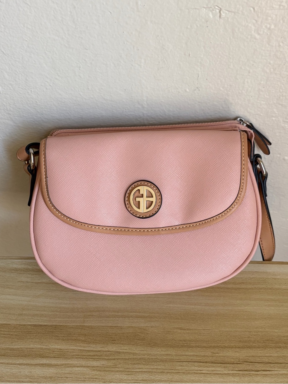 Giani Bernini Saffiano Crossbody in Pink